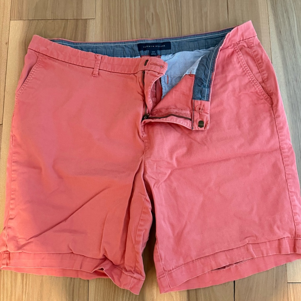 Tommy Hilfiger Plus Size Chino Bermuda Short